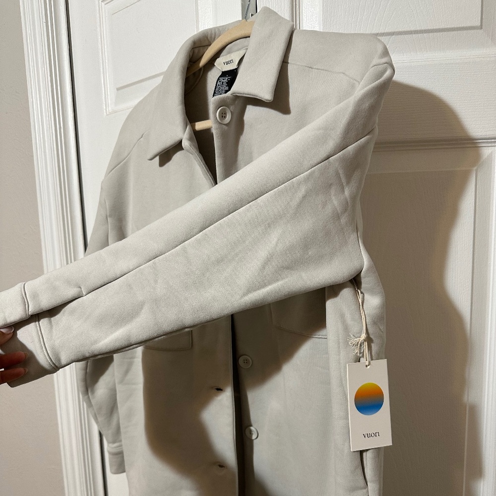 vuori womens daydream shacket small NWT